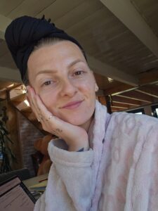 LanaLife – Uterus update 🥳